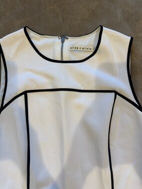 alice + olivia White Sleeveless with Black Piping